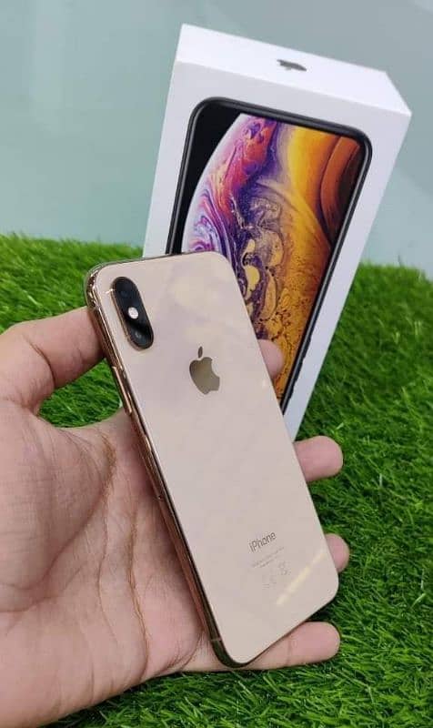 Apple iPhone XS 256 GB WhatsApp number 03356815902 0