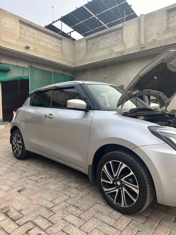 Suzuki Swift 2024 13