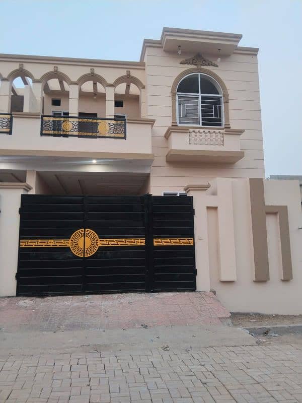 5 Marla Double Story New Spanish House for Sale in Zakariya Town 1