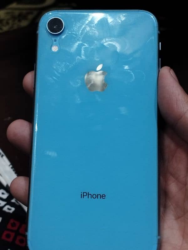 iPhone XR 64gb non pta 83 health 4