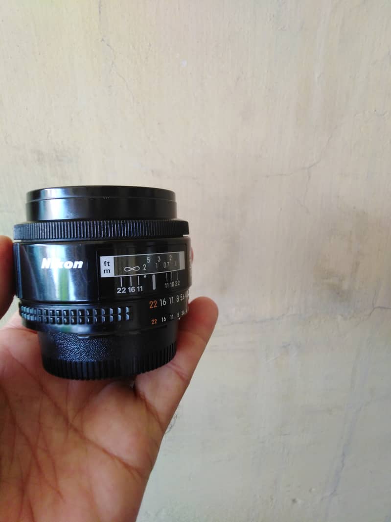 Nikon lens 24mm f2.8 0