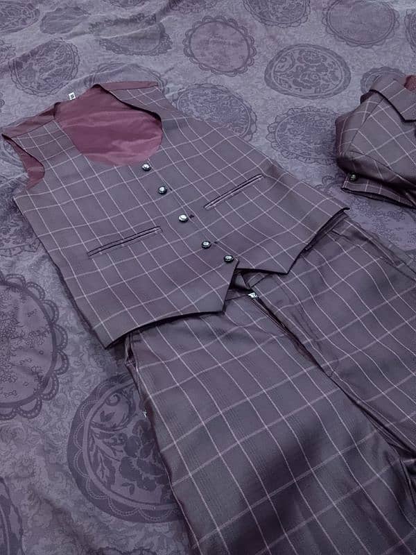 3 piece pent coat 03209445037 what's up contact only 0