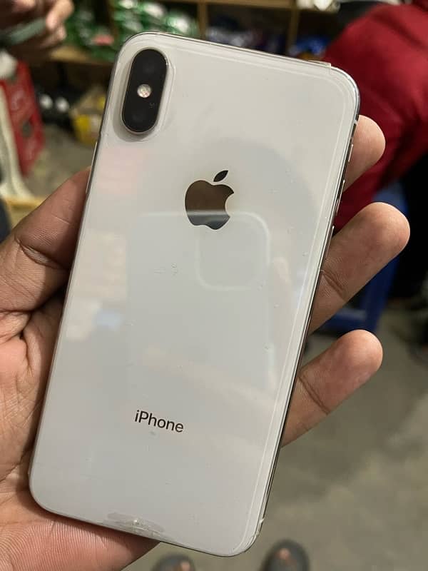 IPhone X 4