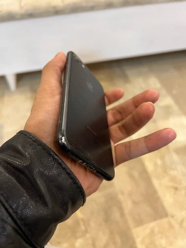 iPhone 7 pta (32gb) 2