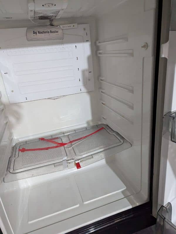 Pel Glass Door Refrigerator 2