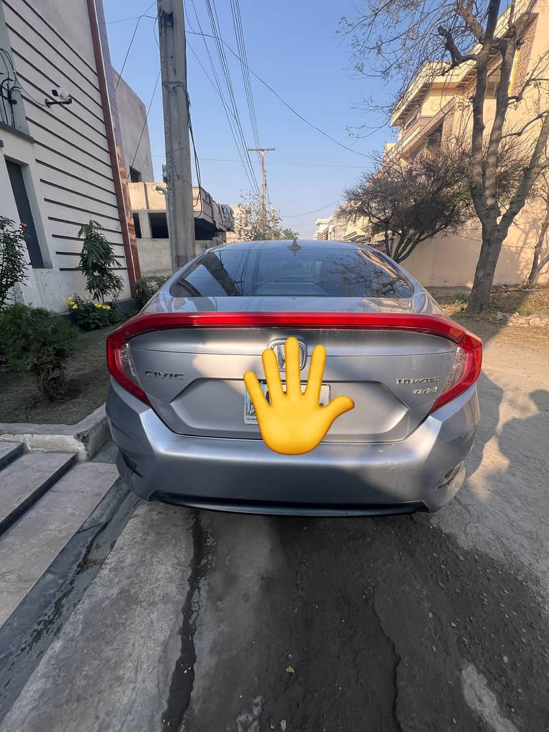 Honda Civic Oriel 2018 3