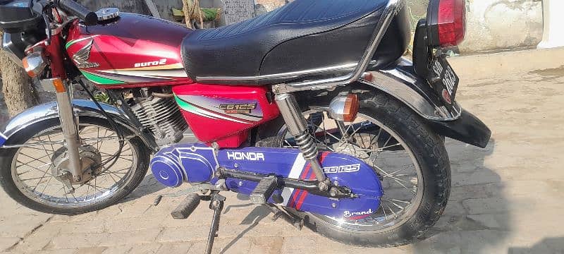 Honda cg 125 2009 model exchange possible with Honda cd70 6