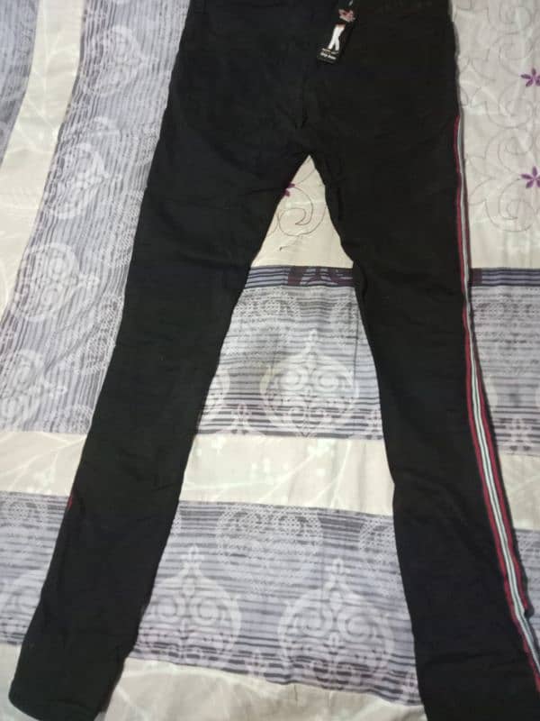 black denim jeans 5