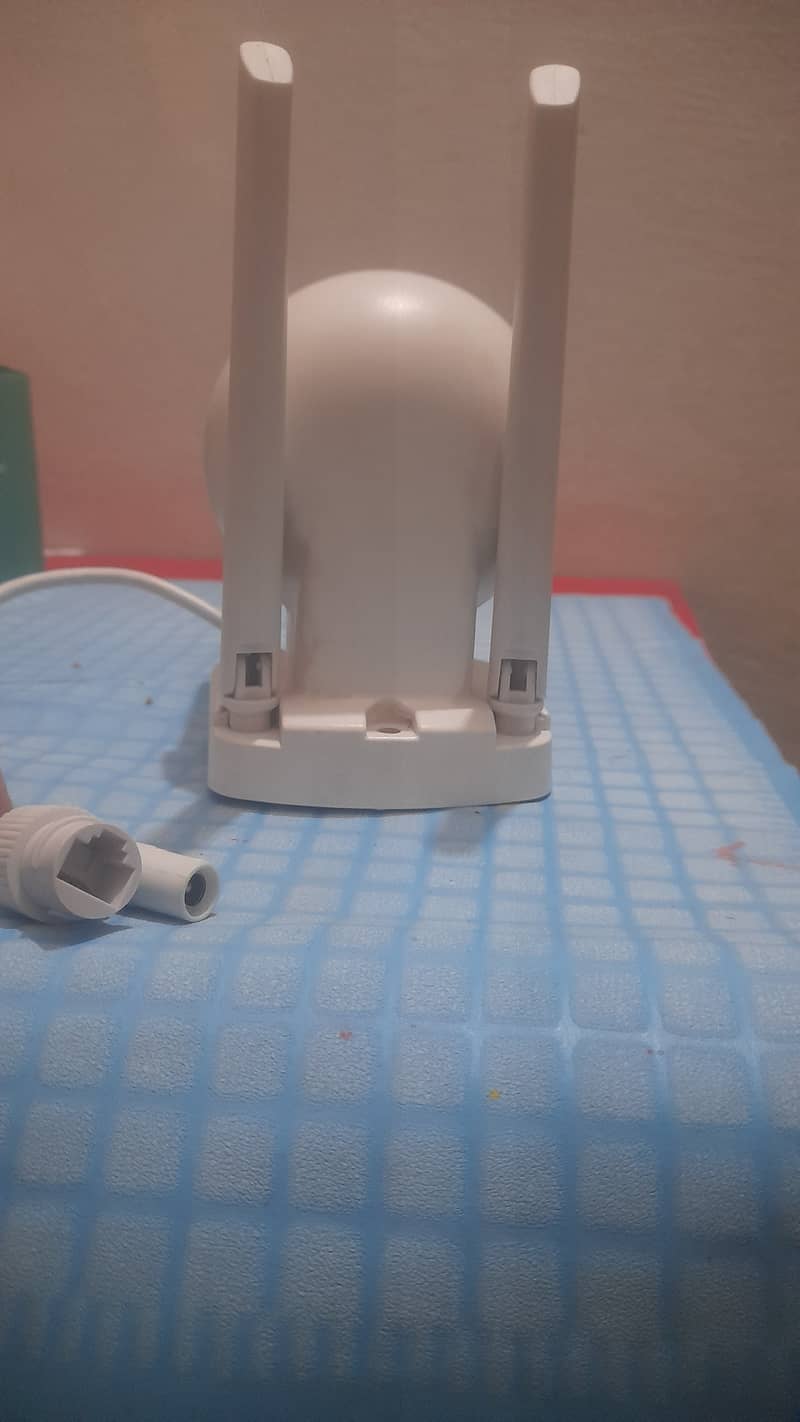 WiFi IP Camera for sale in excellent condition 2