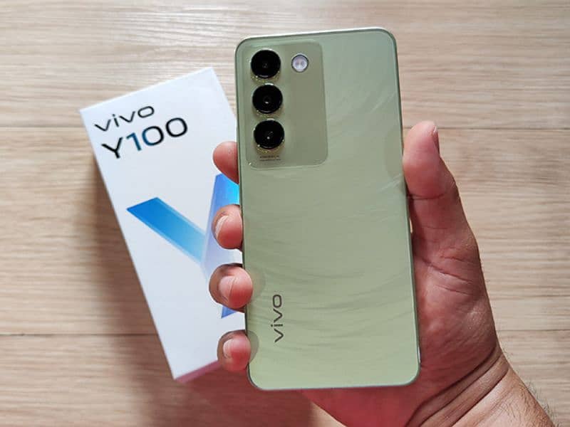 vivo y 100 green 8 /128.8 extend. 2