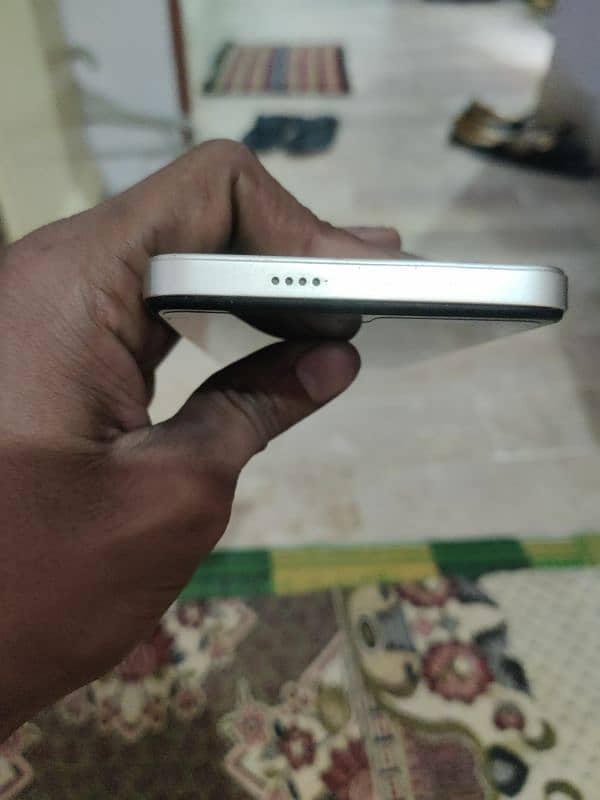 Tecno spark 20c bilkul ok h saf sutara h dabba b hai 5