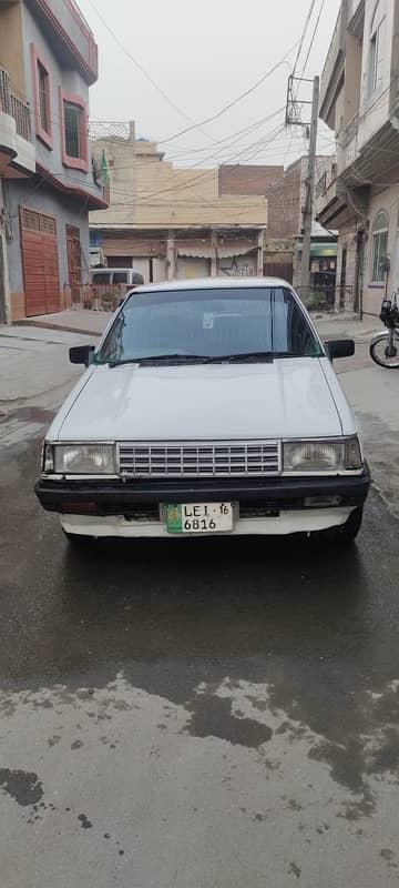 Nissan Sunny 1984 6