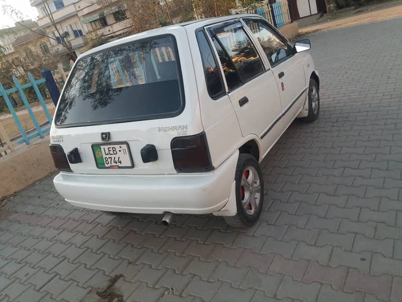 Suzuki Mehran VXR 2011 13