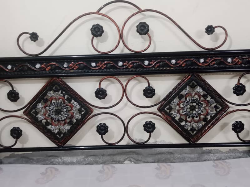 King Size Iron Double Bed for sale 2