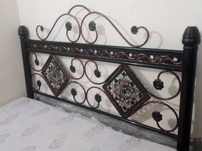 King Size Iron Double Bed for sale 3