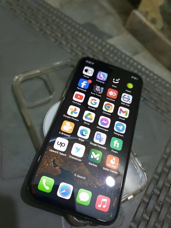 iphone 11 pro /256gb /waterpack /jv non active 9