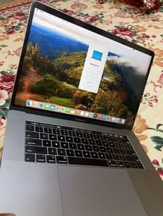 MacBook pro m1 for sale my call WhatsApp 0326/57/51/632