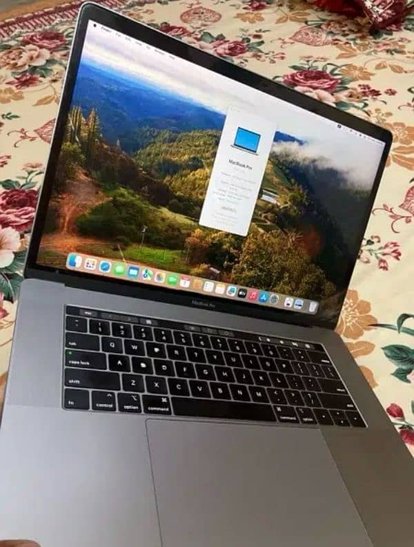 MacBook pro m1 for sale my call WhatsApp 0326/57/51/632 0