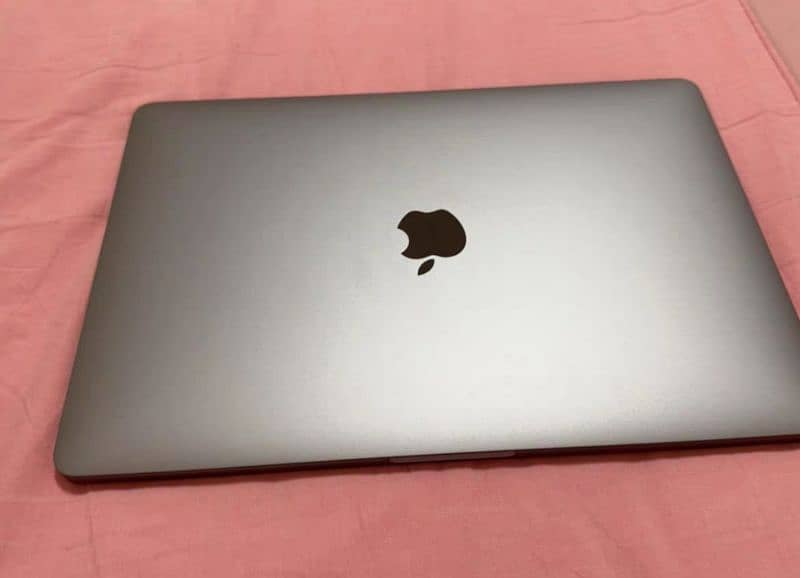 Macbook Pro M1 16-512GB 9