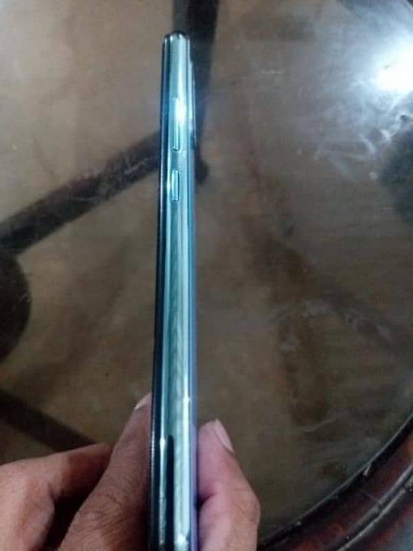 vivo s1  8/256 mint condition 3