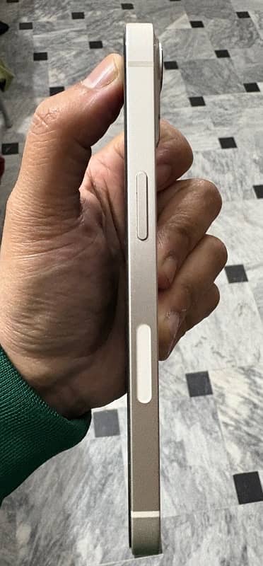 Apple Iphone 13 128 GB PTA Approved 1