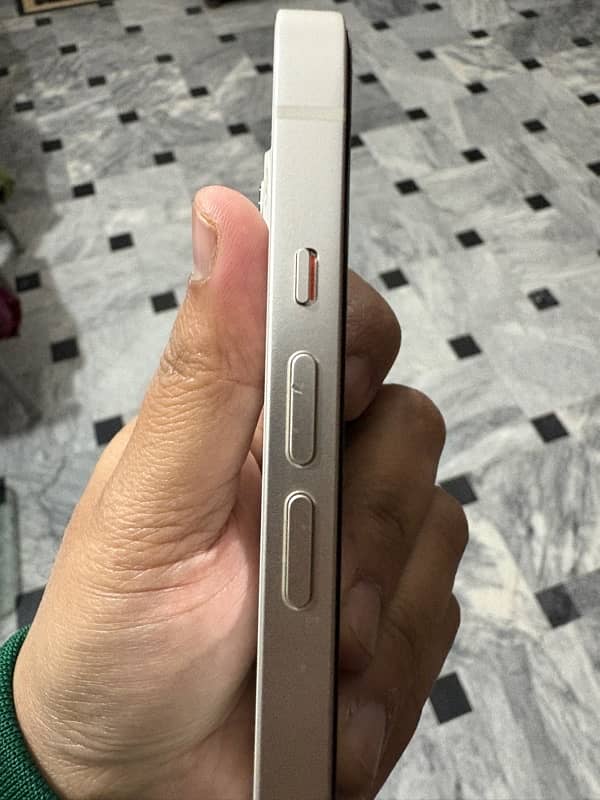 Apple Iphone 13 128 GB PTA Approved 3