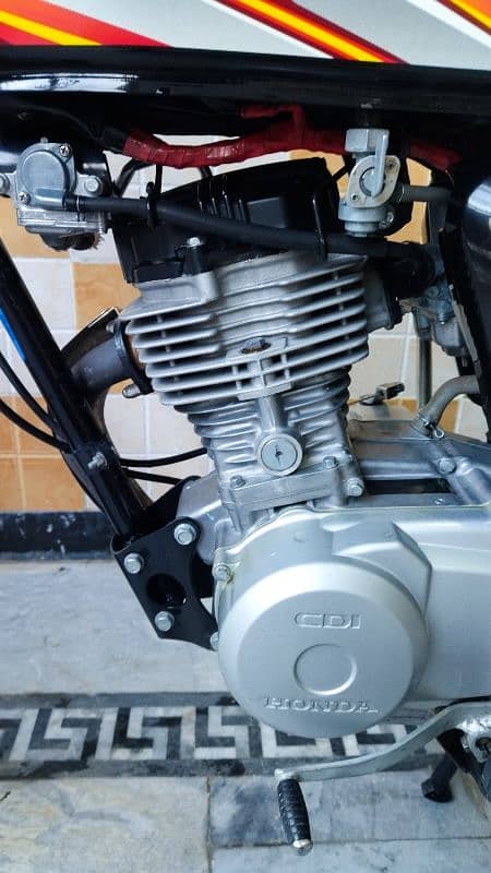 Honda CG 125  Model 2022 in Mint Condition For sale 4