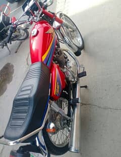 Honda bike 125cc03266809651 urgent for sale model 2009