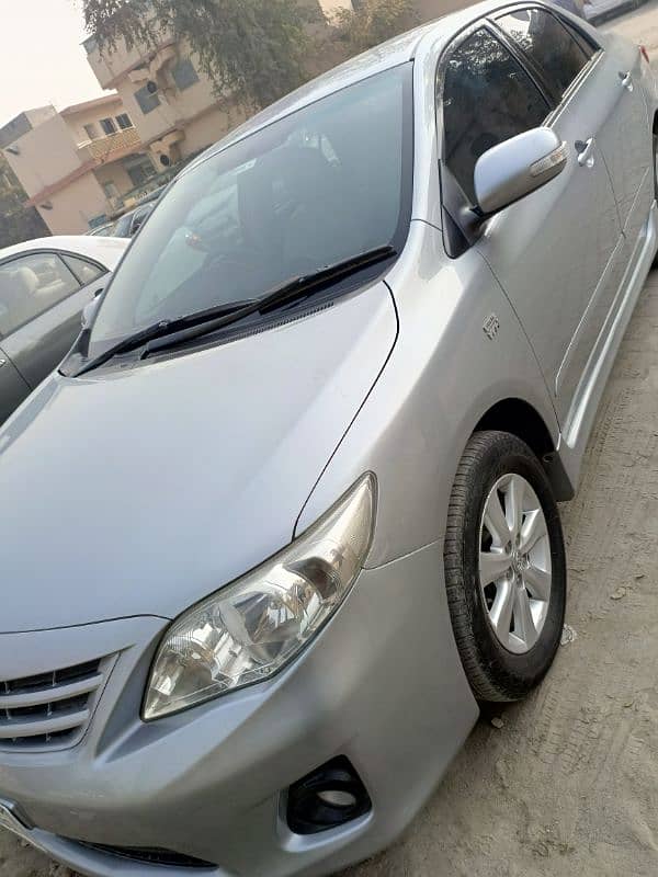 Toyota Corolla Altis 2011 0