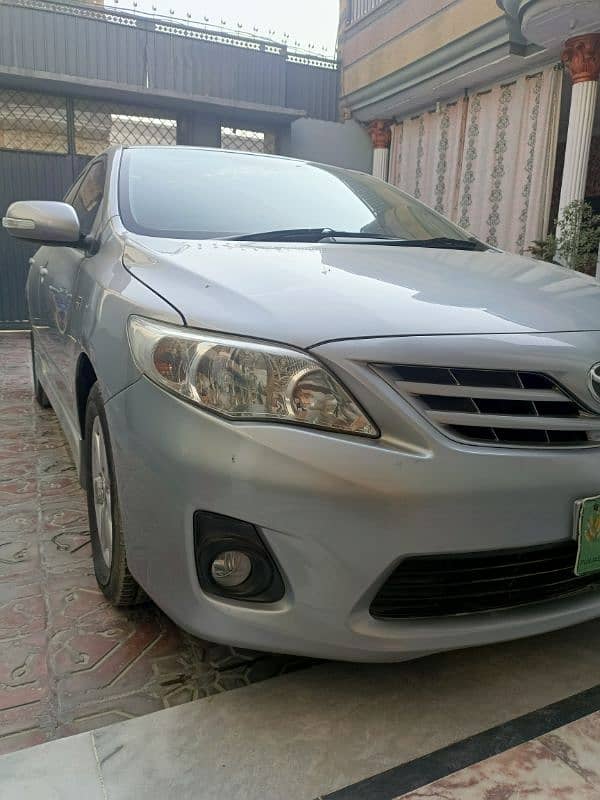 Toyota Corolla Altis 2011 3