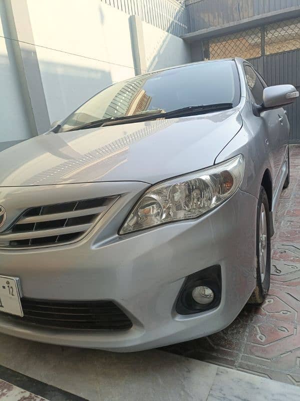 Toyota Corolla Altis 2011 4