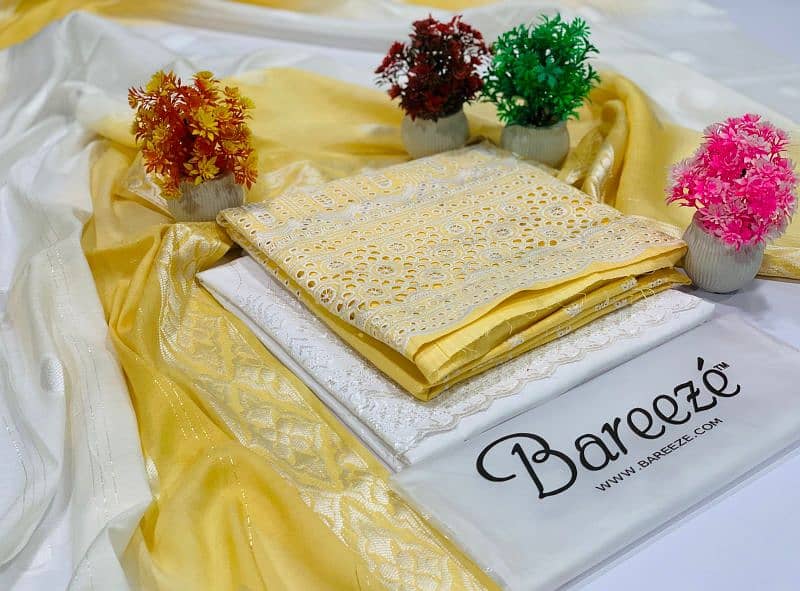 (*BAREEZE LAWN 2025 OPENING*)  FABRIC :  DORIYA COTTON LAWN. 3