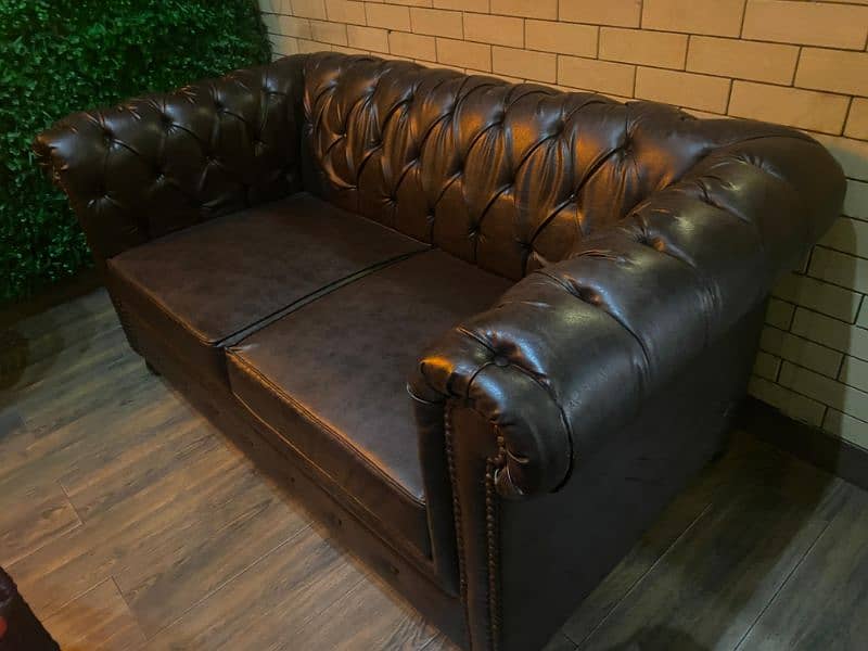 7 Seater Chesterfield Sofa 3