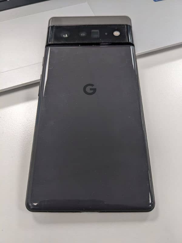 Google Pixel 6 pro 12/512 (glass broken - Non PTA) 6