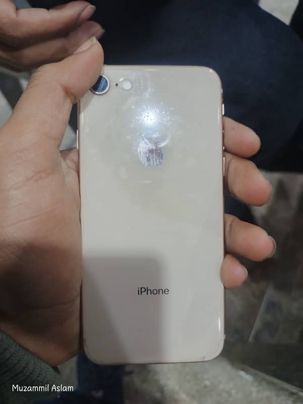 iphone 8 PTA (64GB) gold 10/9 4