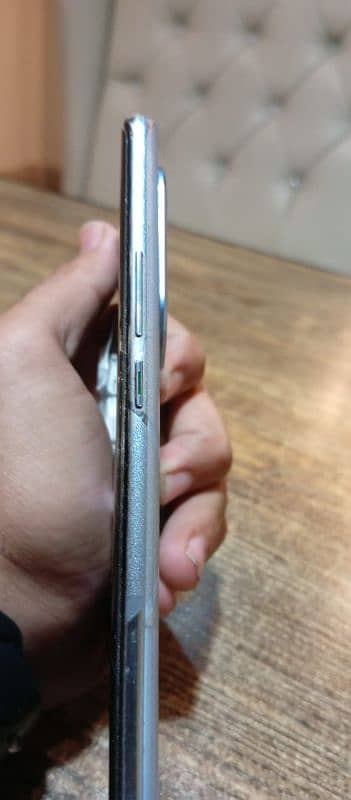 Oppo Reno 10 {5G} Urgent sale. . . . 4