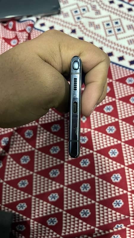 samsung note 10 plus all okay non pta phone no box 1