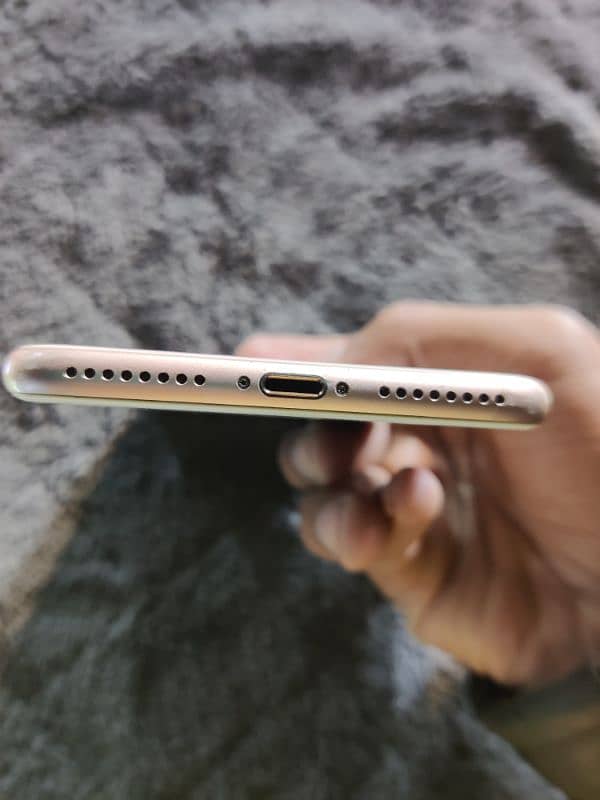 Iphone 8 plus 256 gb pta proved 4