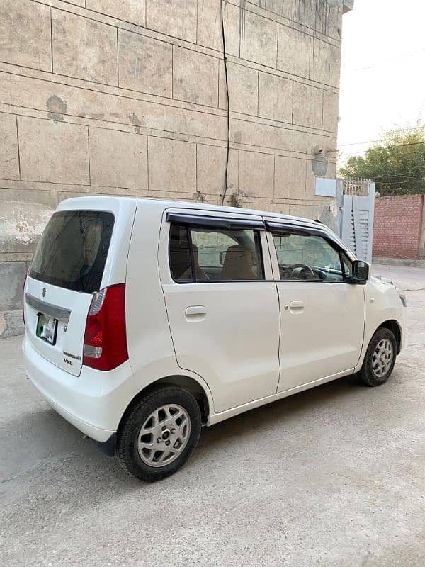 Suzuki Wagon R 2018 5