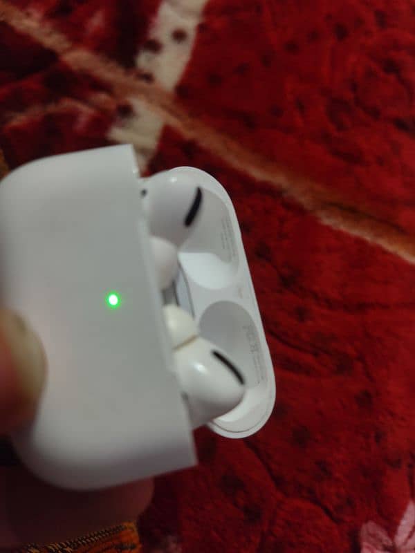 Airpods Pro 2nd Generation 0