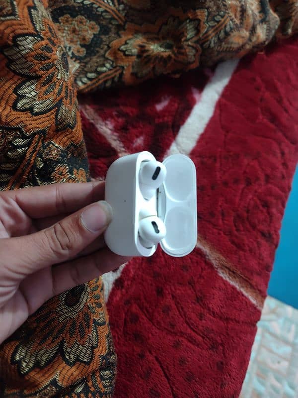 Airpods Pro 2nd Generation 4