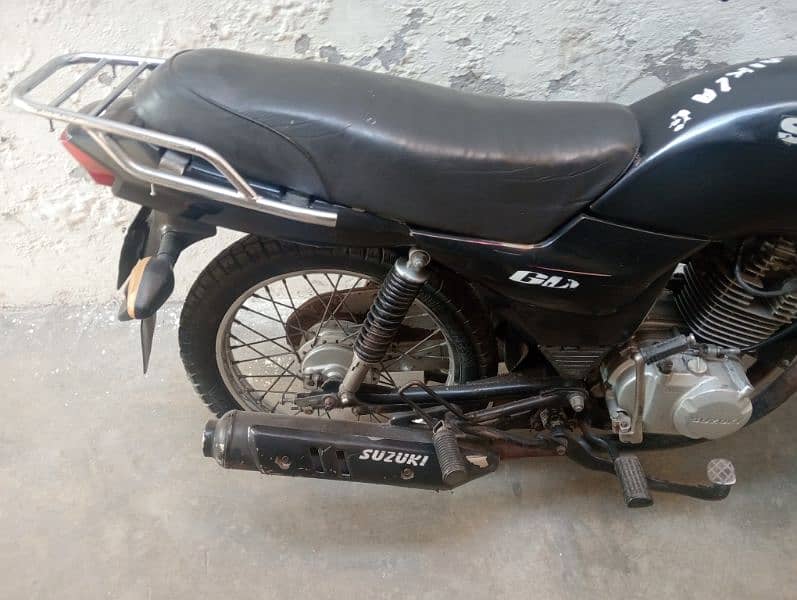 Suzuki 110 4 stroke 3