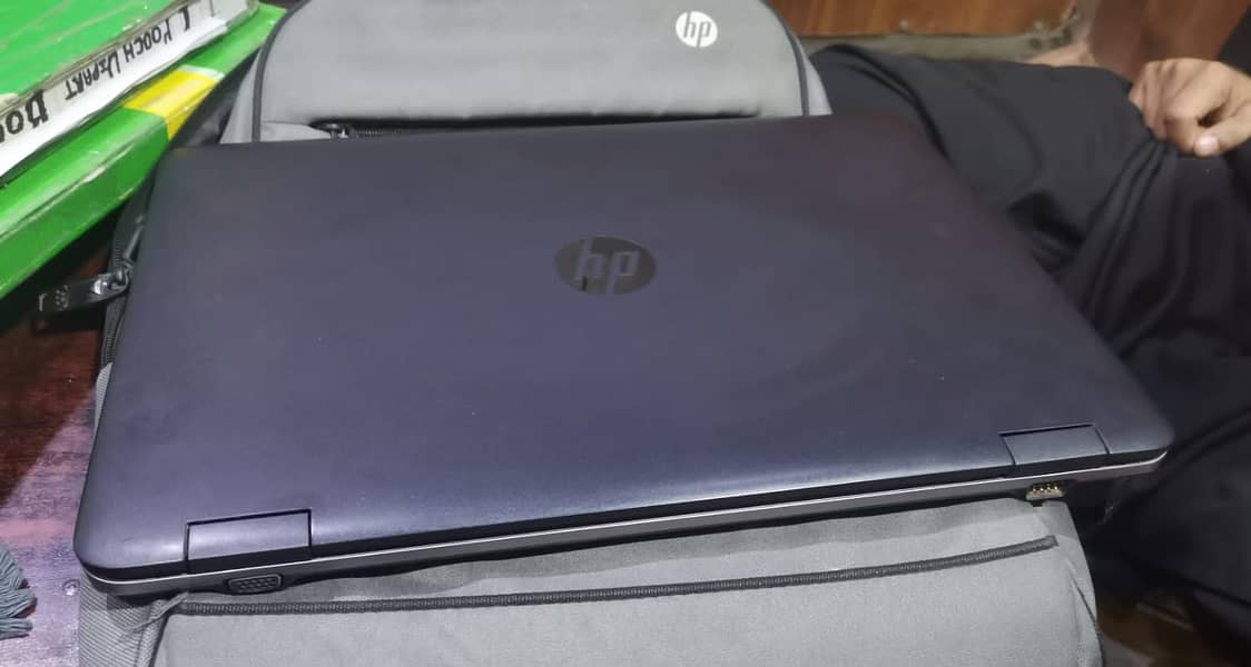 Hp Laptop 17 inch Screen i7 6th Generation 3