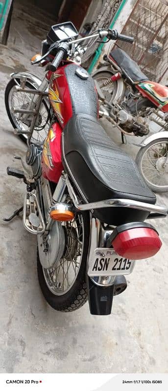 Honda 125 4