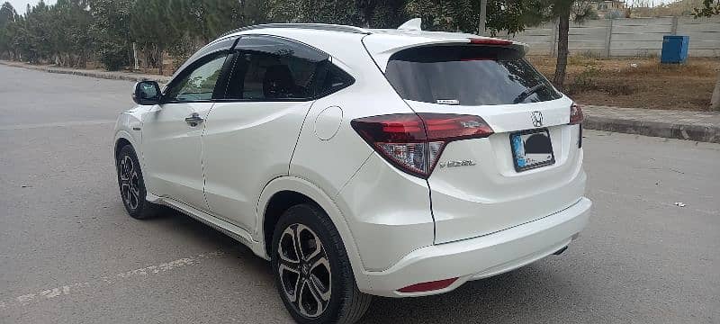 Honda Vezel 2016 3