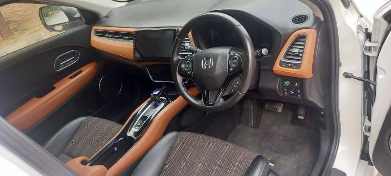 Honda Vezel 2016 6