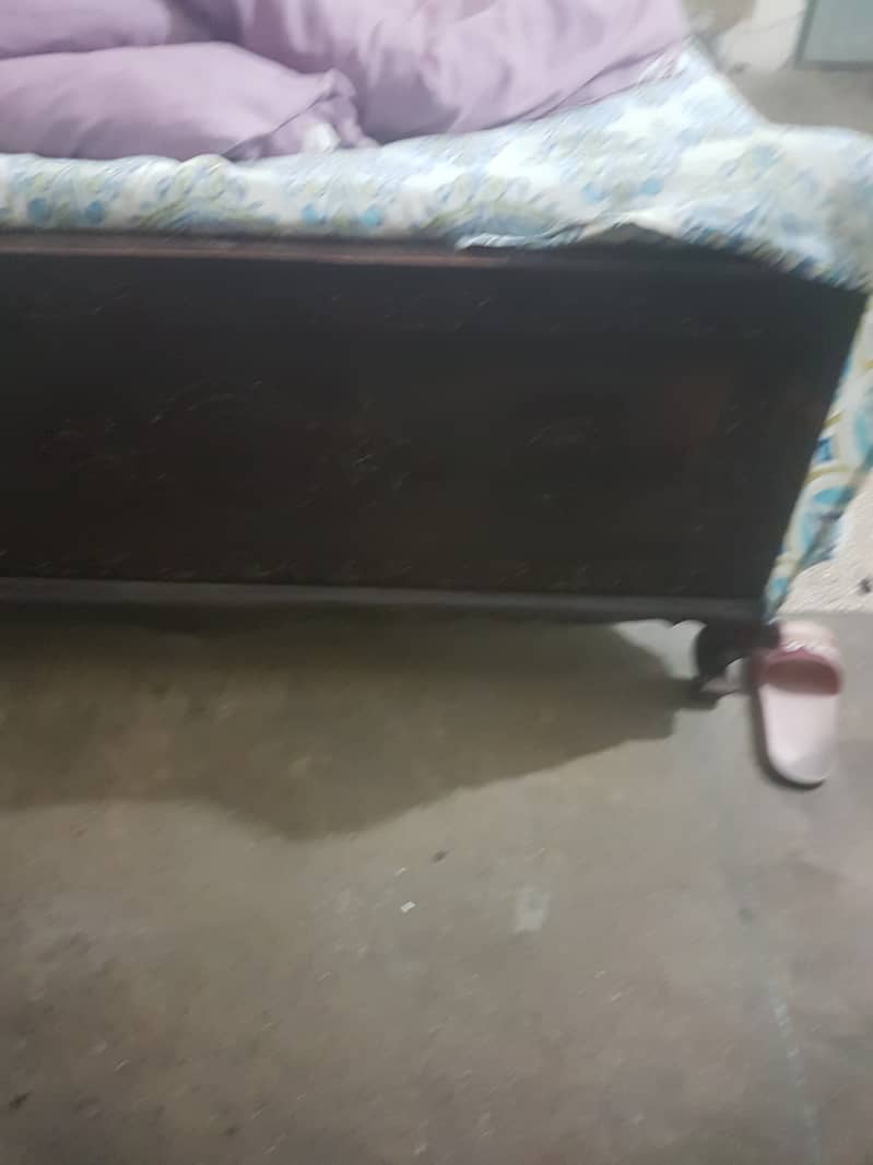 I am selling my three beds soild and good condesion 1