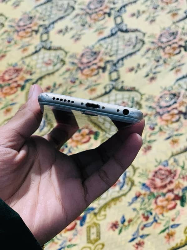 IPhone 6s 64Gb non pta 1