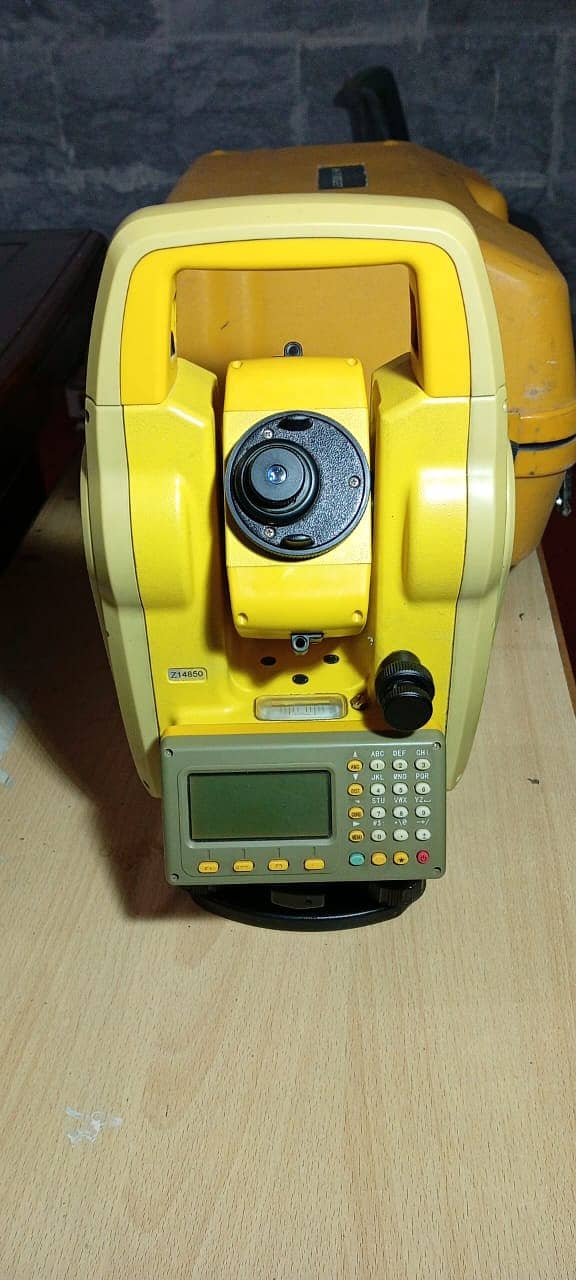 hi-target total station 2