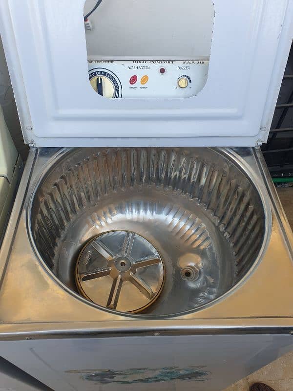 Washing Machine and Dryer 3